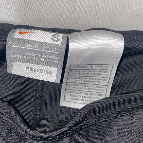 Nike Skirt Skort - Picture 4 of 4